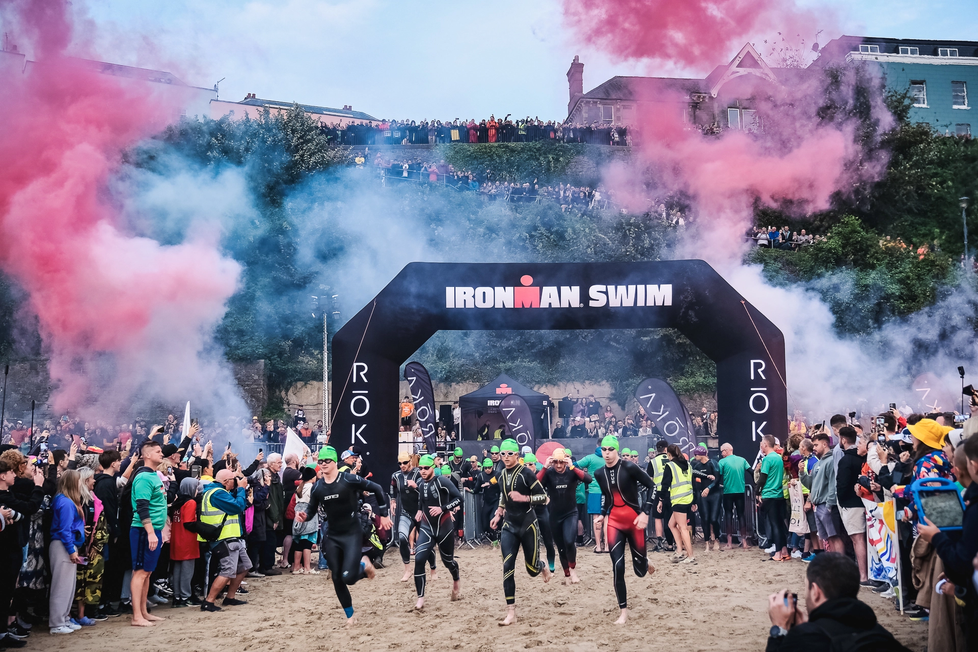 Fotografía Triathlon Ironman Wales Pembrokeshire United Kingdom  swim start wishanfg